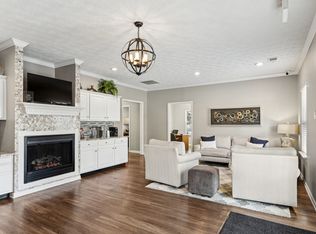 Maple Brook Apartments, Louisville, KY 40241