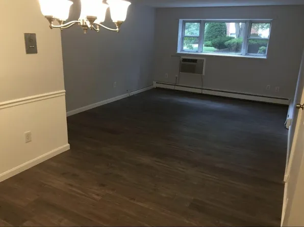 3 Colonial Dr #B3, Andover, MA 01810