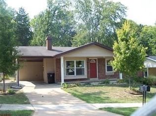 709 Vanderville Dr, Fenton, MO 63026