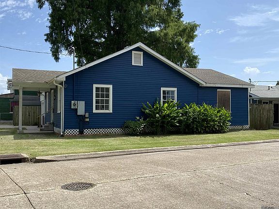 2nd image of 511 Williams Ave