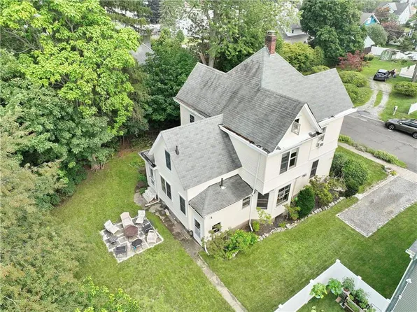 30 1st Street, Suffern, NY 10901