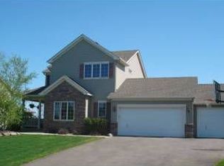 808 Bridle Creek Ln, Jordan, MN 55352
