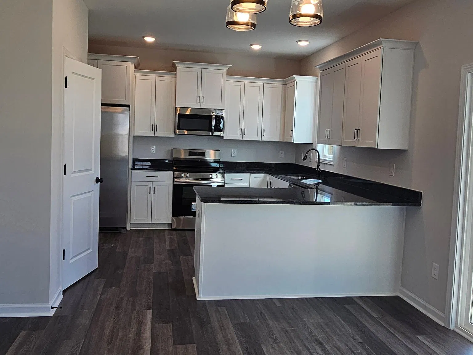 3973 Aquarius Way — Photo 2