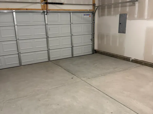 1079 Tomahawk Pl, Martinsville, IN 46151
