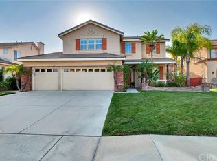 8937 Tree Farm Ln, Riverside, CA 92508