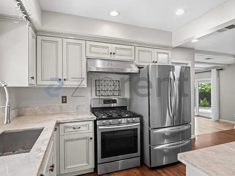 6225 Hokett Way — Photo 13