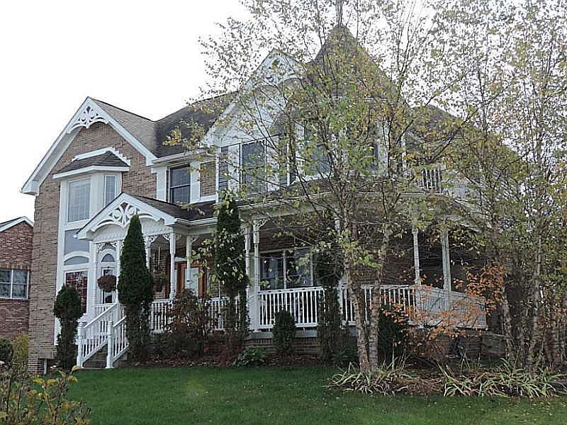 1st image of 2418 Bonnie Dell Dr