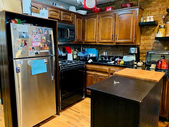 5th image of 186 W 9th St #3