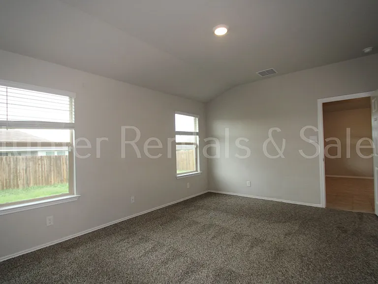 5106 Brody Dr — Photo 12