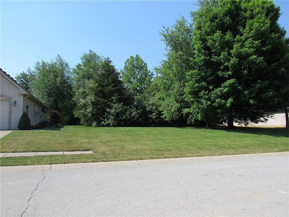 2nd image of 251 N Woodridge Dr