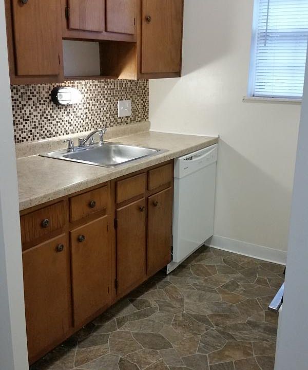 1st image of 4224 W Central Ave APT 108