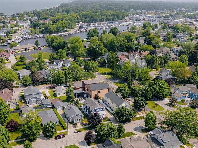 Neighborhood