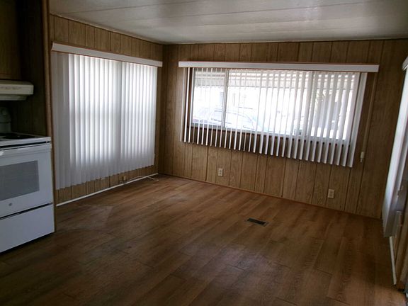 3rd image of 2701 34th St N #222