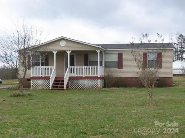 1004 Baxter Rd, Cherryville, NC 28021