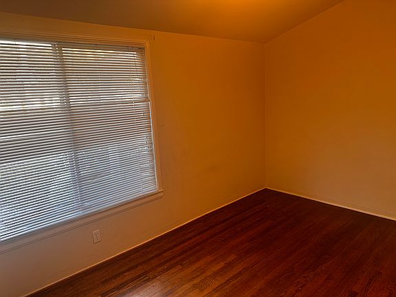 4th image of 601 Monterey Ave #601