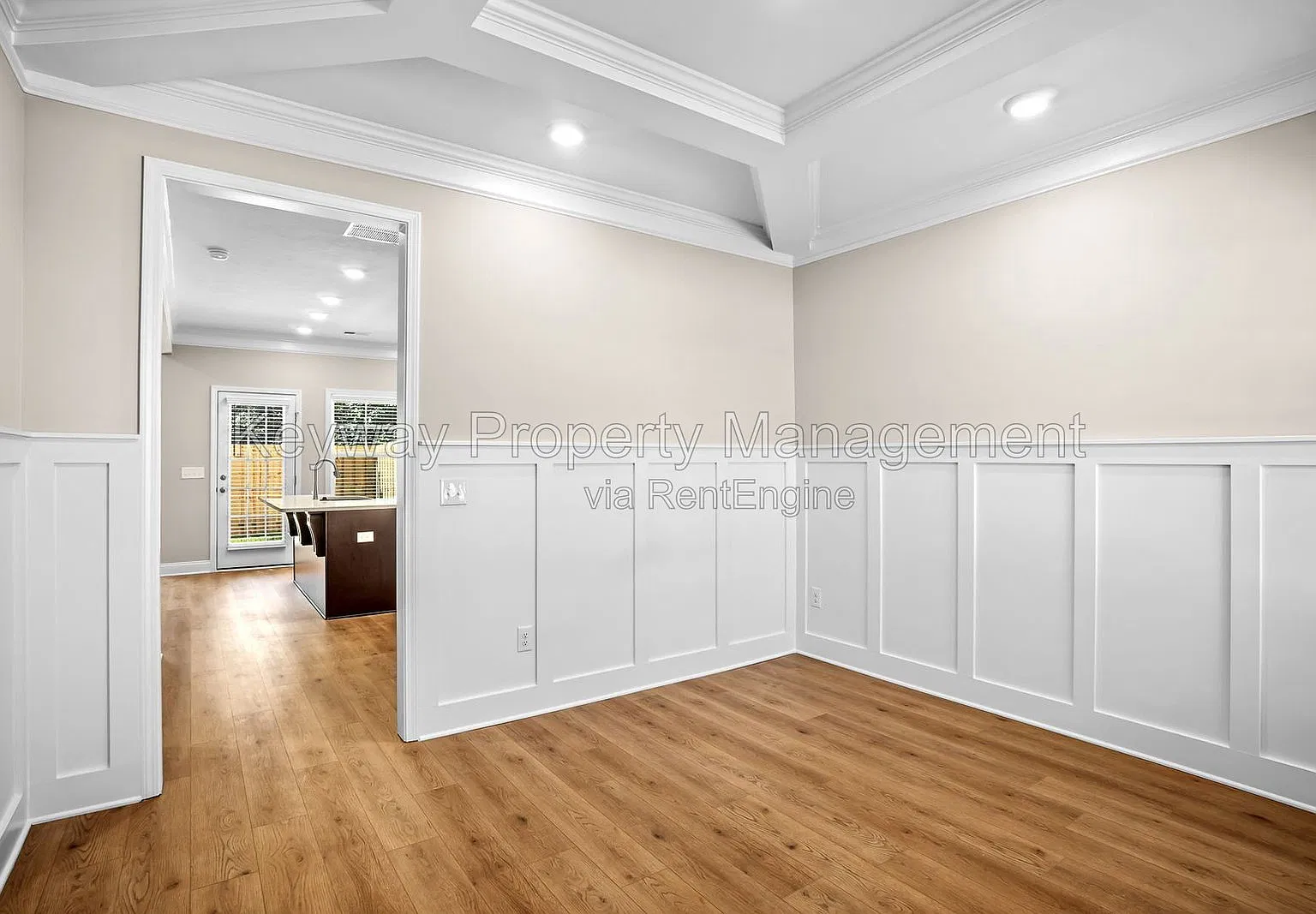 3 bed, 2.5 bath, 1586 sqft, $1,850 — Photo 4