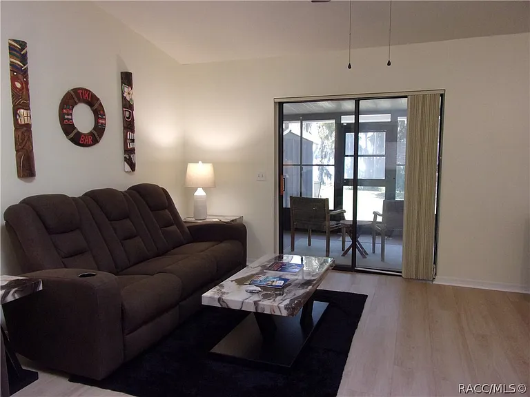 876 Pritchard Island Rd — Photo 7