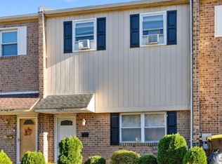 5241 Bay Rd, Bensalem, PA 19020