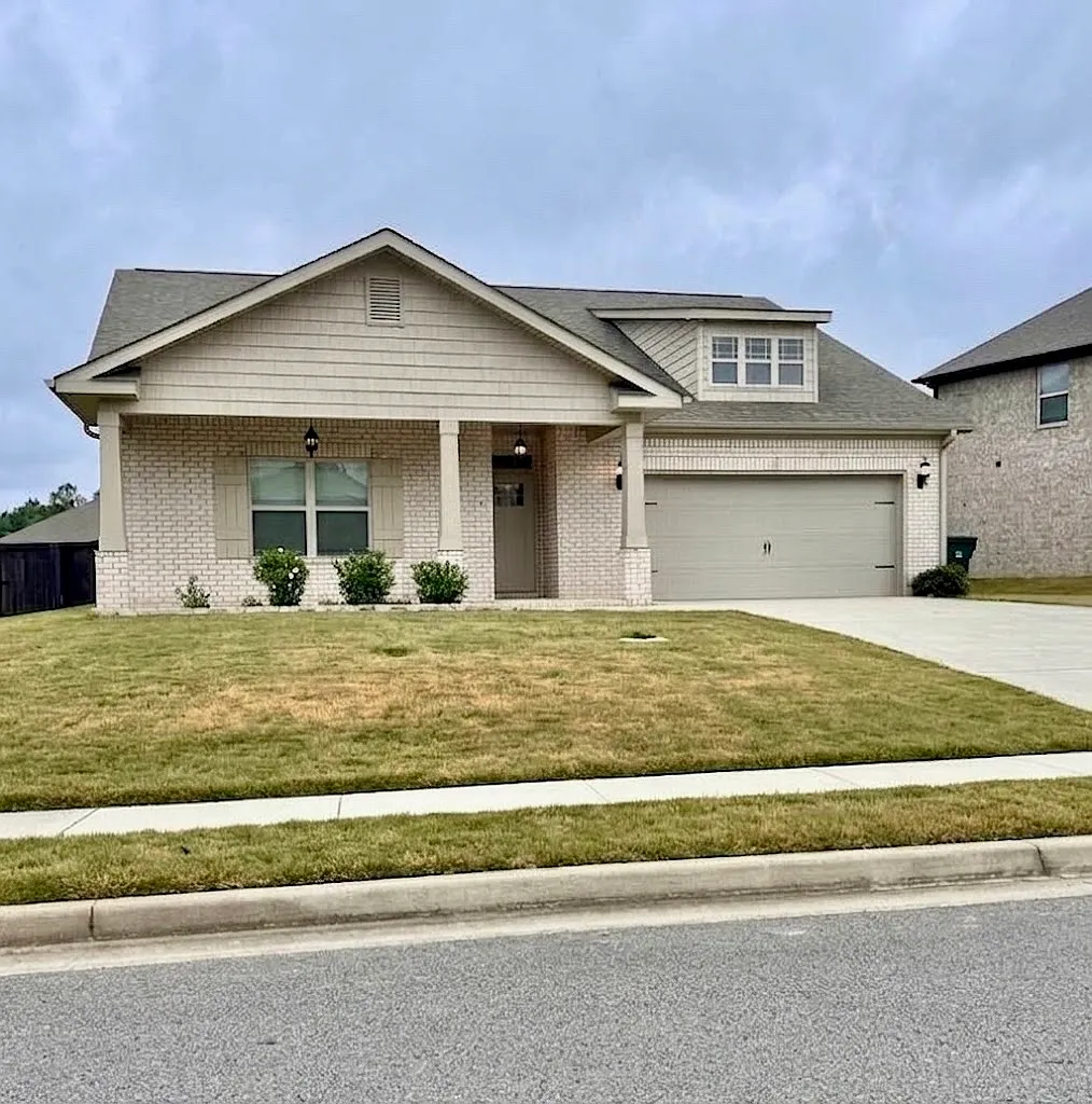 142 Holly Fern Dr — Photo 2