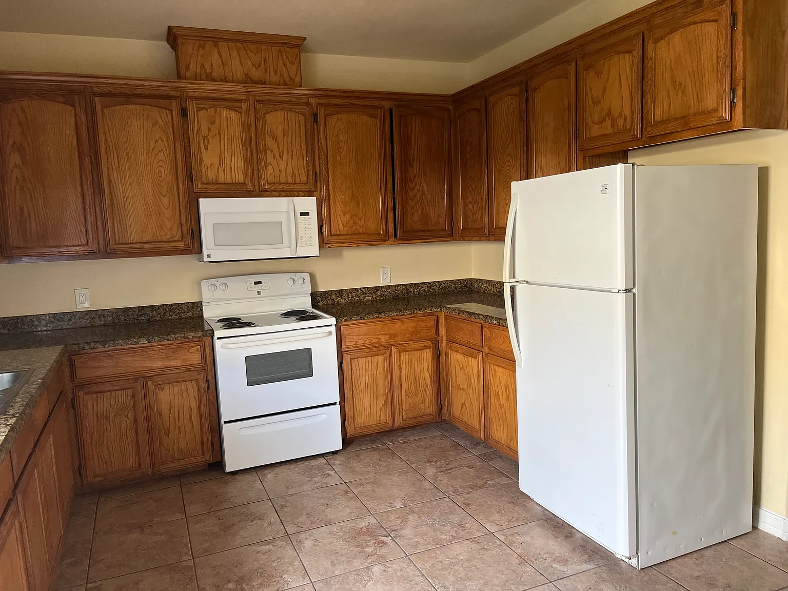 R & N PROPERTIES ,LLC — Photo 2