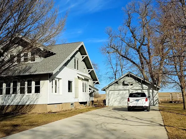 114 Bertha Ave N, Ihlen, MN 56164