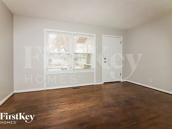 2nd image of 8508 E 92nd Pl
