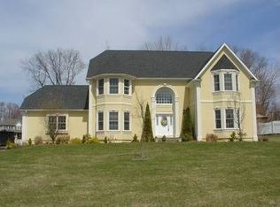 56 Regent Rd, Warwick, NY 10990