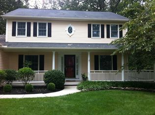 15 Cornell Dr, Hanover, PA 17331