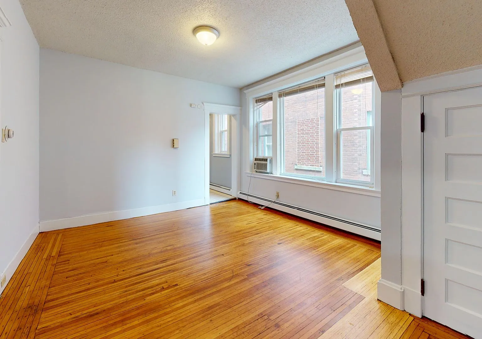 65 Lake Place — Photo 1