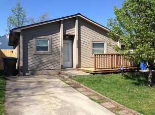 3384 Royal Wood Rd, Lexington, KY 40515