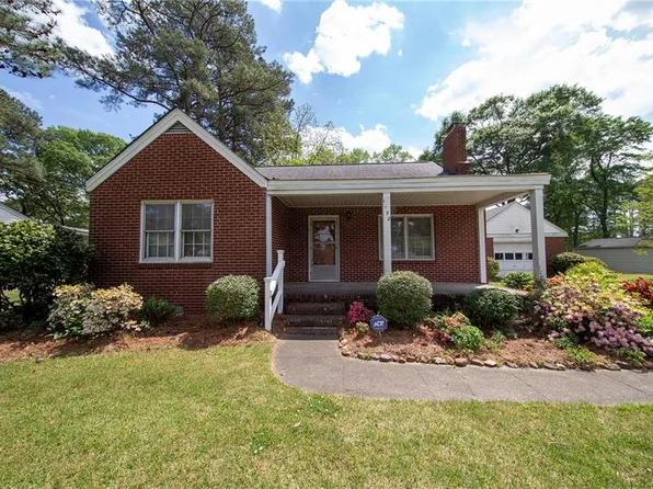 1152 Melvin Dr, Portsmouth, VA 23701