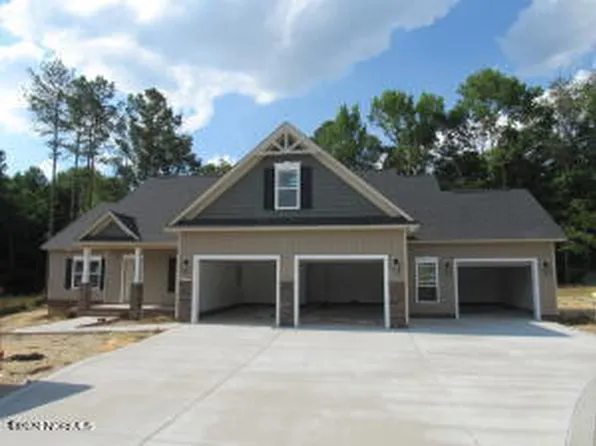 124 Valleydale Drive, Benson, NC 27504