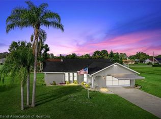 408 Holly Dr, Sebring, FL 33876