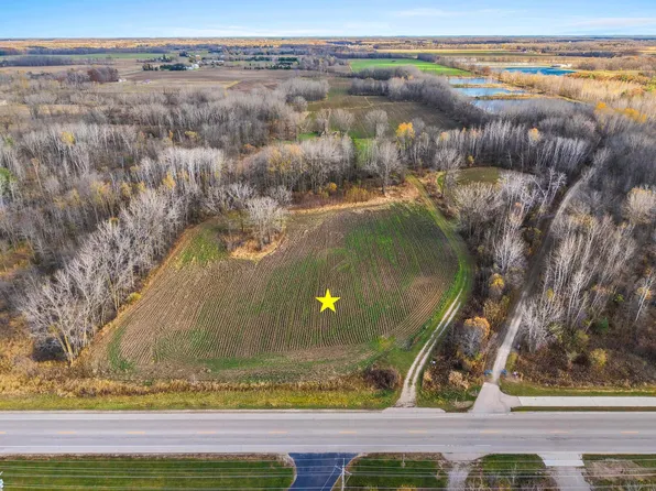 380 State Highway 32, Pulaski, WI 54162
