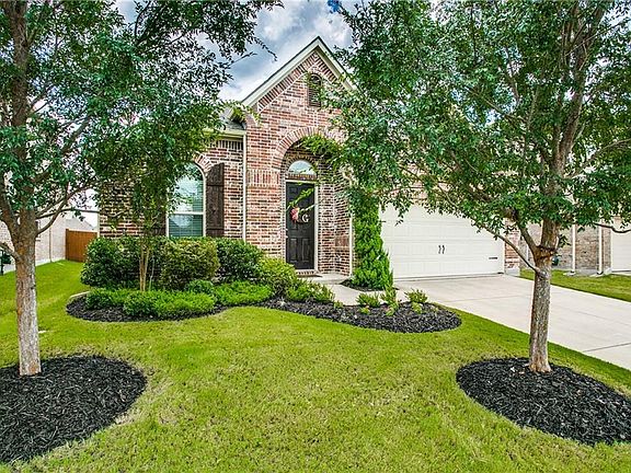 2nd image of 5529 Centeridge Ln