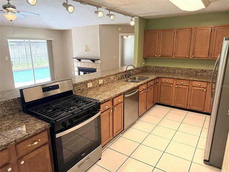 309 Buttonwood Dr — Photo 15