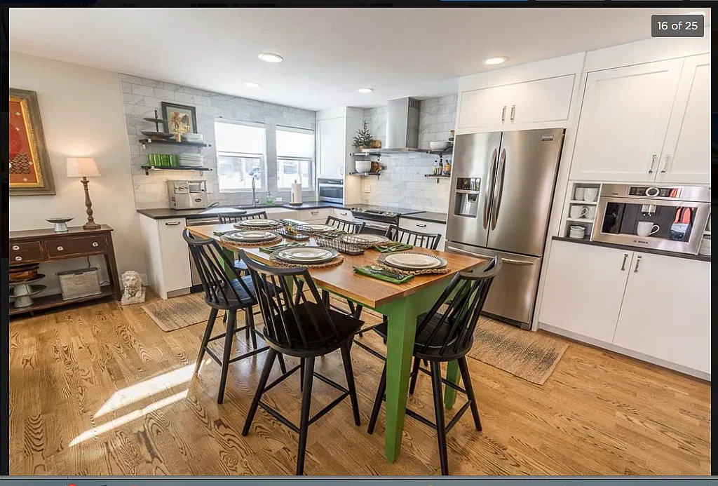 3 bed, 1400 sqft, $2,800 — Photo 3