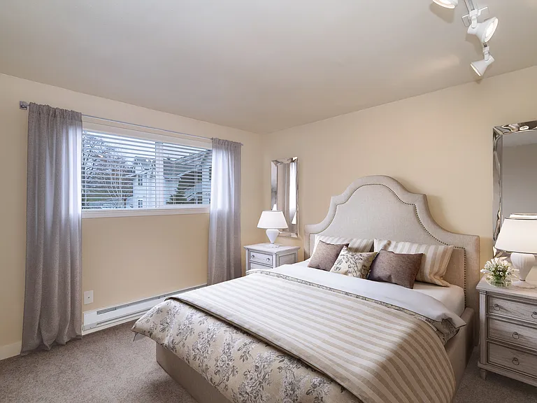 Highland Ridge — Photo 8