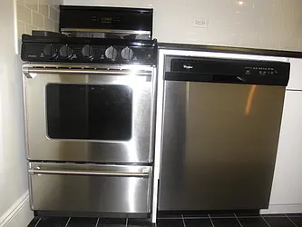 Rented by Metropolis Real Estate of Manhattan