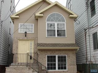 264 Preakness Ave, Paterson, NJ 07502