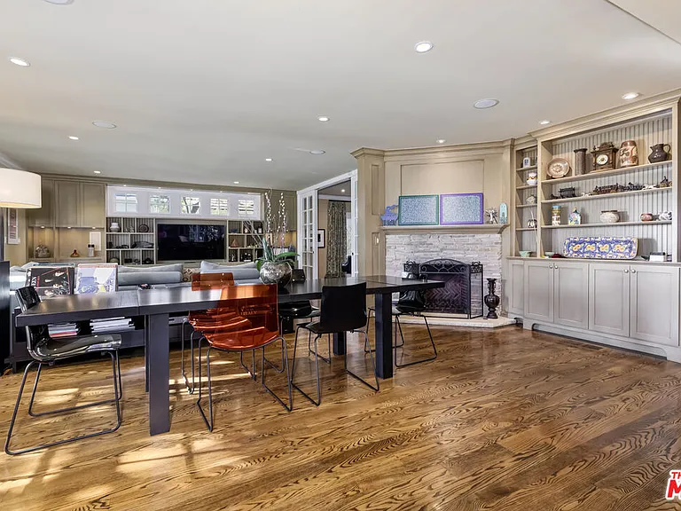 2855 Club Dr — Photo 13