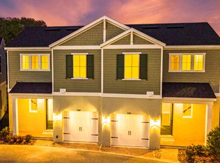 531 Jetstar Ln, Oldsmar, FL 34677