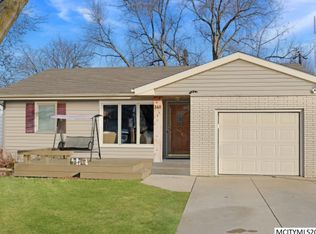 340 20th Pl SW, Mason City, IA 50401
