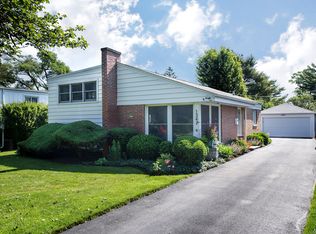 1347 Ferndale Ave, Highland Park, IL 60035