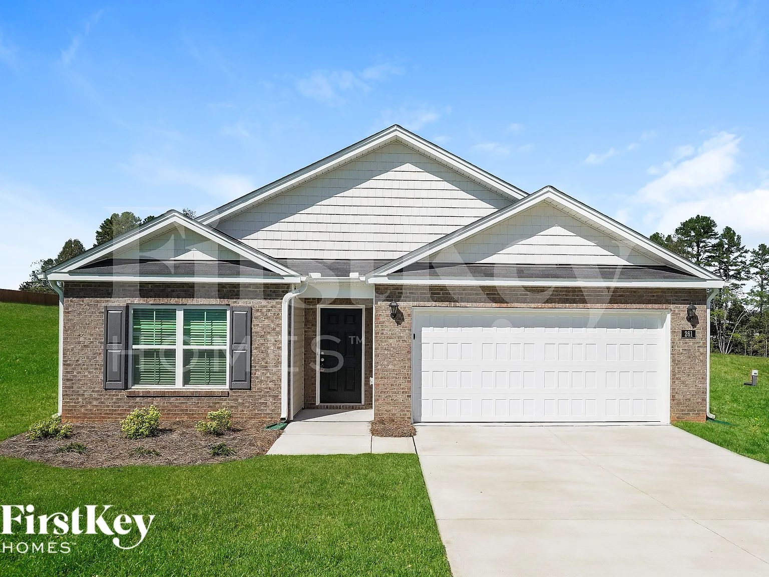 4 bed, 2.0 bath, 1764 sqft, $2,045 — Photo 2