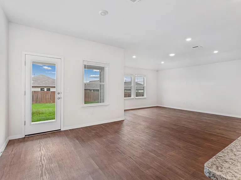 21020 Price Daniel Dr — Photo 12