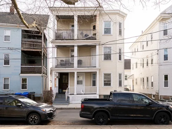 6 Edwin St, Brookline, MA 02445