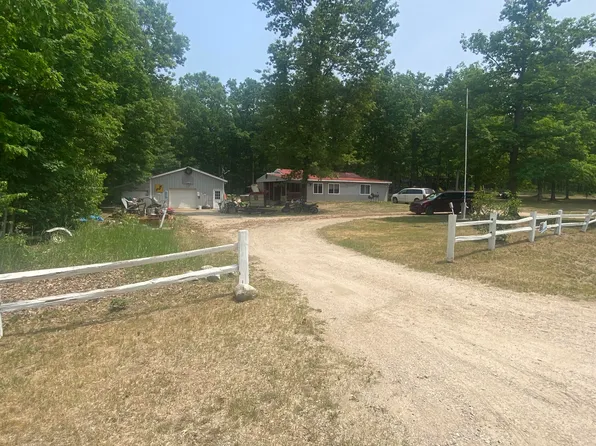 11688 N Campbell Rd, Manistee, MI 49660