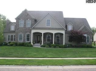 4920 Brower Tree Ln, Kent, OH 44240