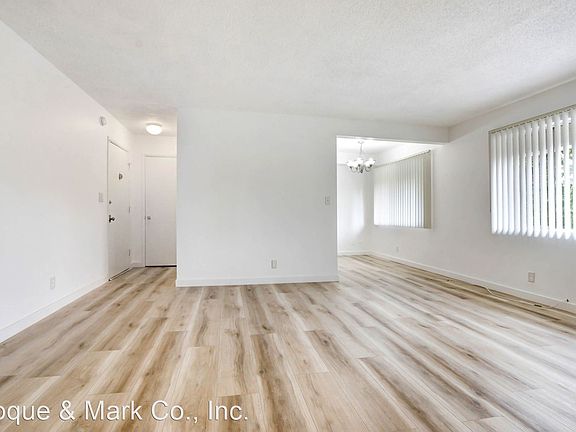 2nd image of 9809 Tabor St #7